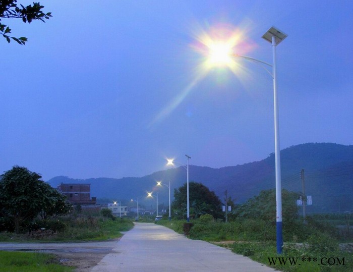 定制各式太阳能路灯、校园节能灯、校园文化、太阳能路灯、太阳能楼道灯、护眼灯