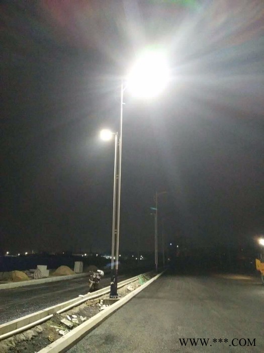 璀璨 广东云浮锂电池太阳能路灯厂家订购 直销高品质大功率LED路灯 节能led路灯图3